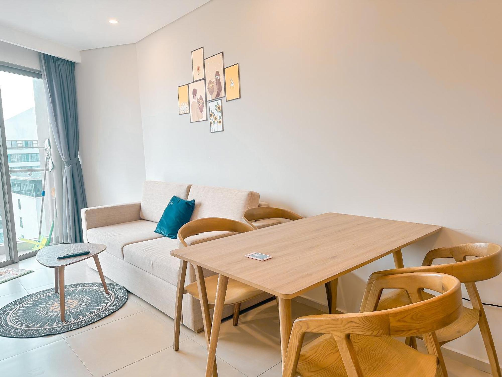 The Song Vung Tau Condotel: Beachfront 5-Star Apartment with Infinity Pool Exterior photo